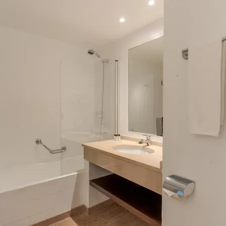 Tranquil Beachside - Atlantic Gardens *