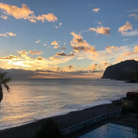 Tranquil Beachside - Atlantic Gardens *