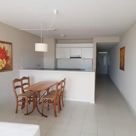 Tranquil Beachside - Atlantic Gardens *