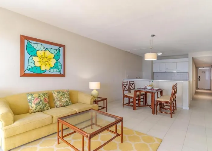 Tranquil Beachside - Atlantic Gardens Funchal (Madeira)