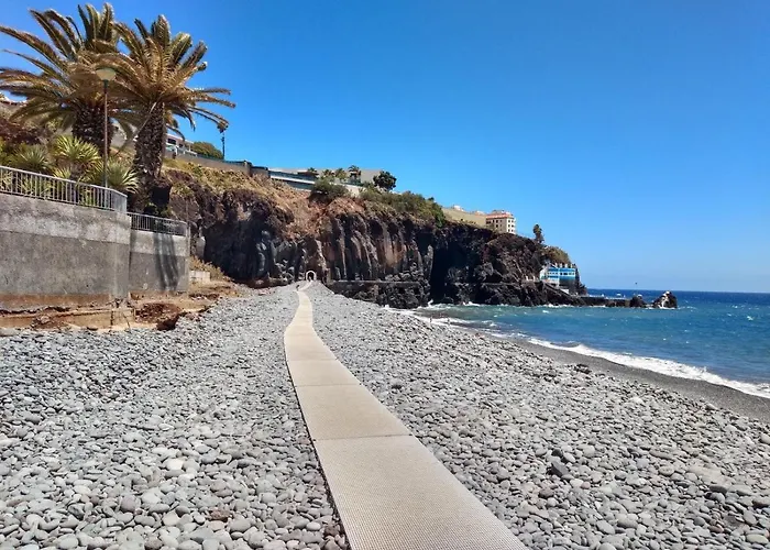 Tranquil Beachside - Atlantic Gardens * Фуншал