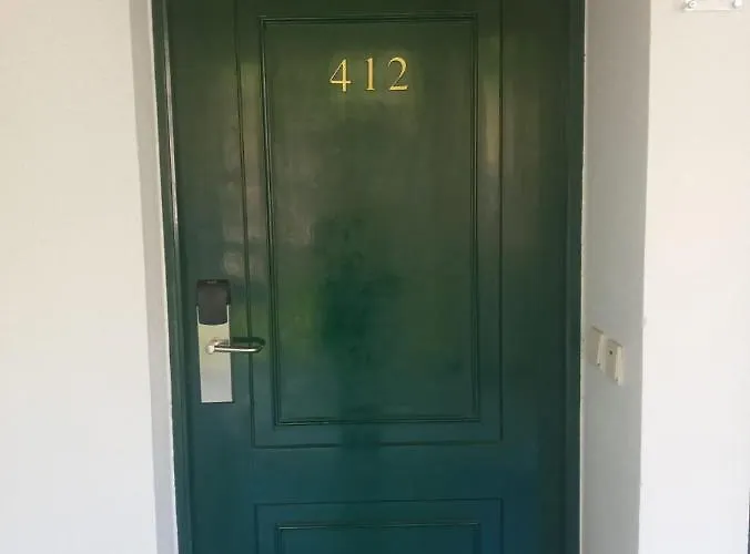 Tranquil Beachside - Atlantic Gardens Funchal (Madeira)
